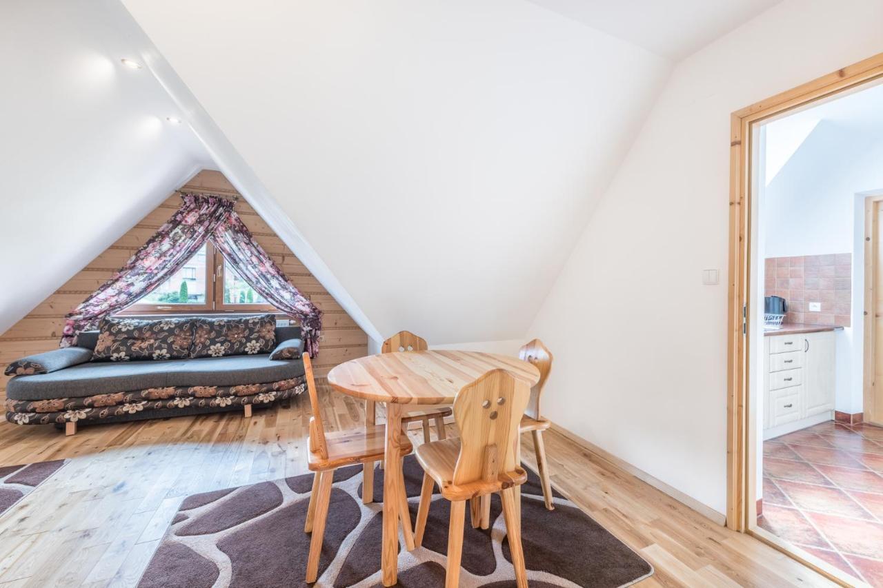 Goralski Dworek Czarna Góra Buitenkant foto